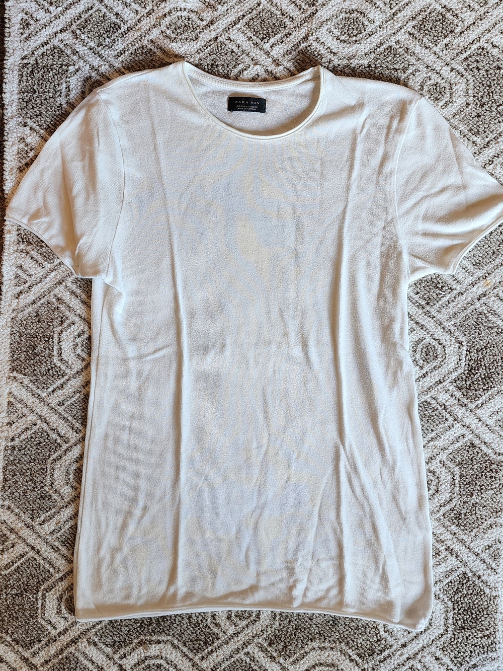 Zara White Short-Sleeve Crewneck Tee
